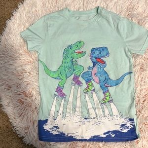 Cat &Jack size 6/7 t-shirt